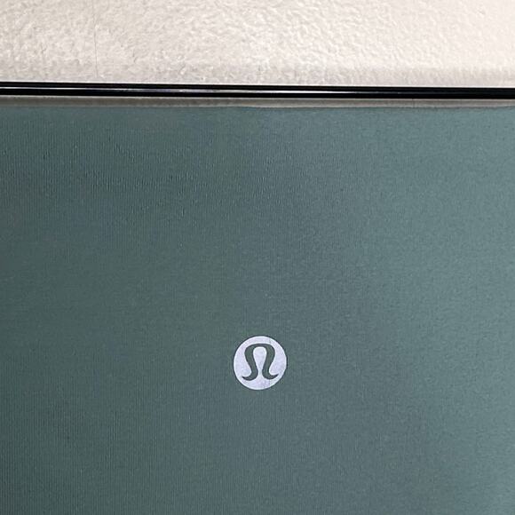 LULULEMON Wunder Under Crop (Hi-Rise) *Full-On Luxtreme 21" Celadon Sz 10 {OO8} - Picture 4 of 5